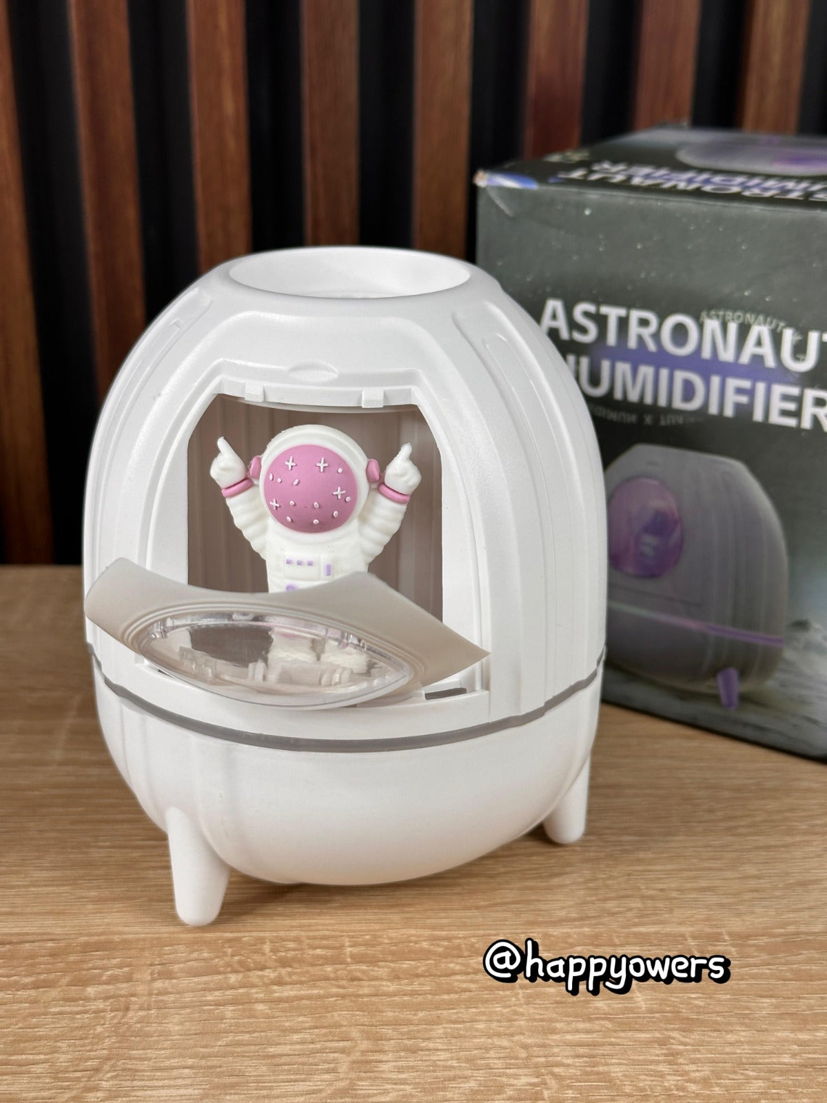 HUMIDIFICADOR ASTRONAUTA ESPACIAL – AMBIENTE RELAJANTE, LUCES LED Y DISEÑO FUERA DE ESTE MUNDO