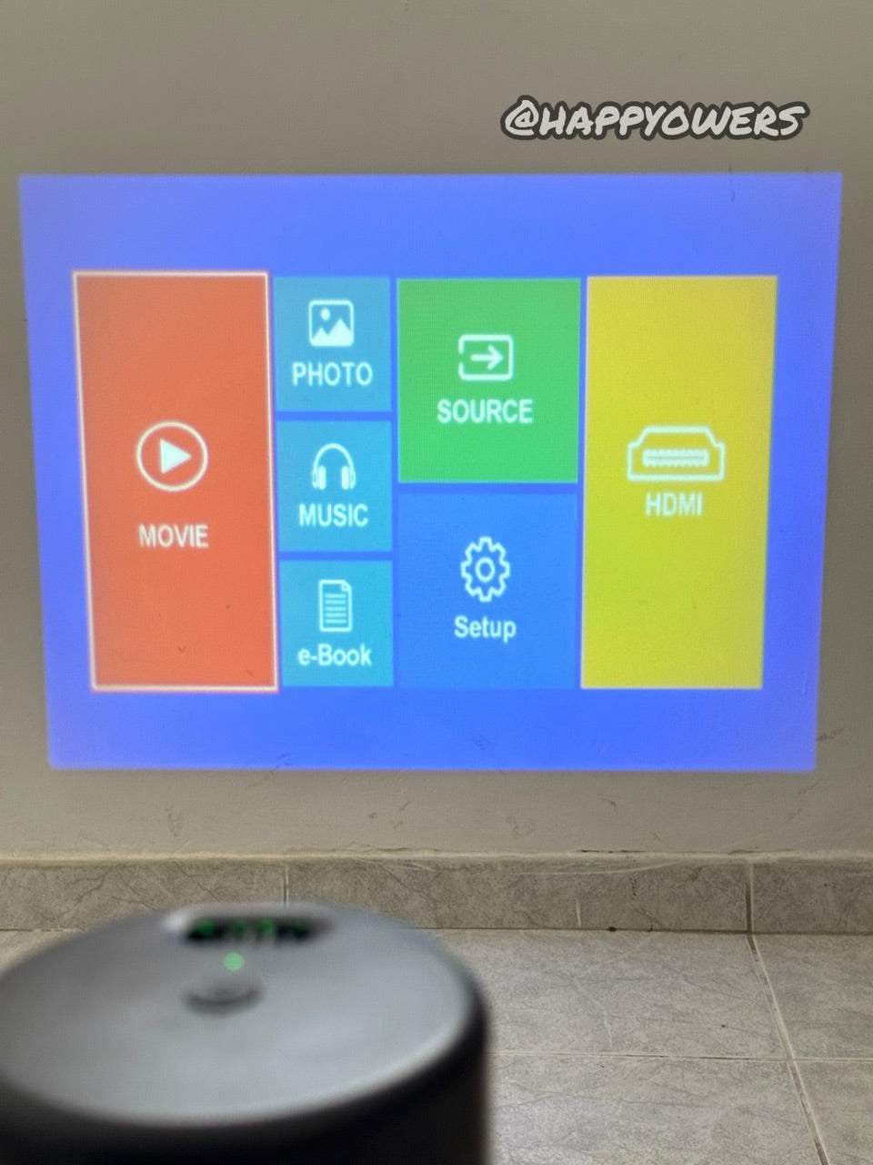 MINI PROYECTOR LED - ENTRADA HDMI MÚSICA Y MÁS