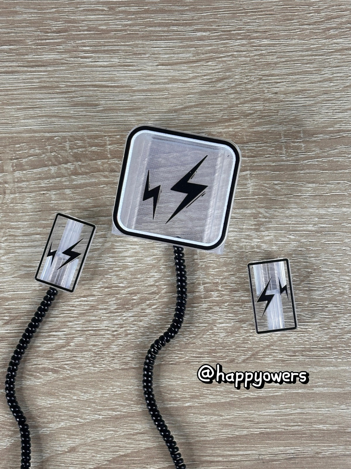CASE CARGADOR DE IPHONE + PROTECTOR DE CABLE | DISEÑOS UNICOS