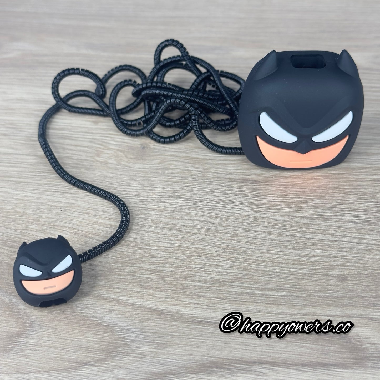 PROTECTOR CARGADOR DE IPHONE + FUNDA PARA CABLE EDICIONES LIMITADAS 🔥🔥