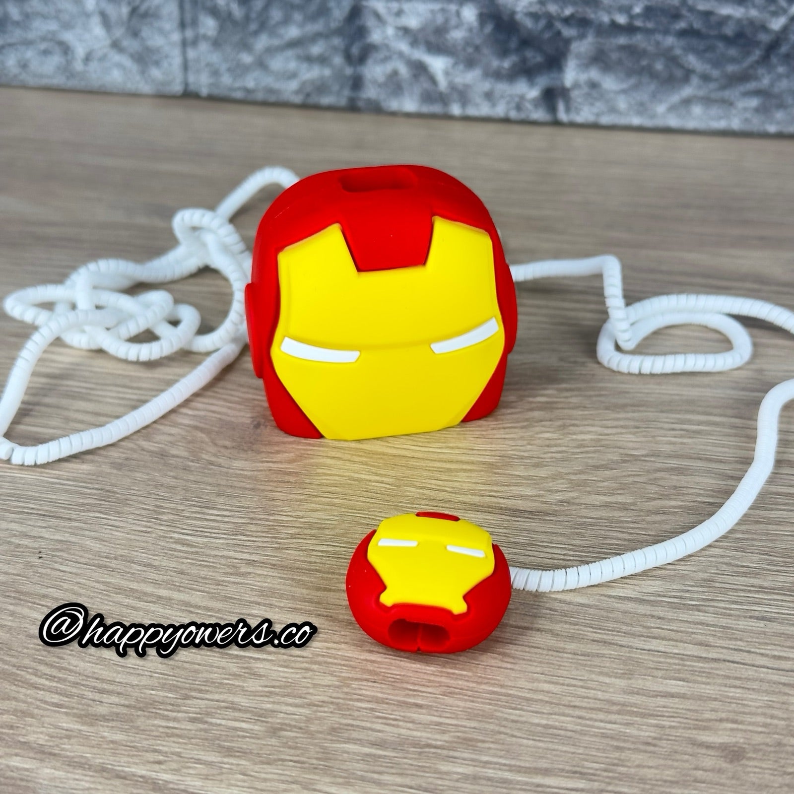 PROTECTOR CARGADOR DE IPHONE + FUNDA PARA CABLE EDICIONES LIMITADAS 🔥🔥